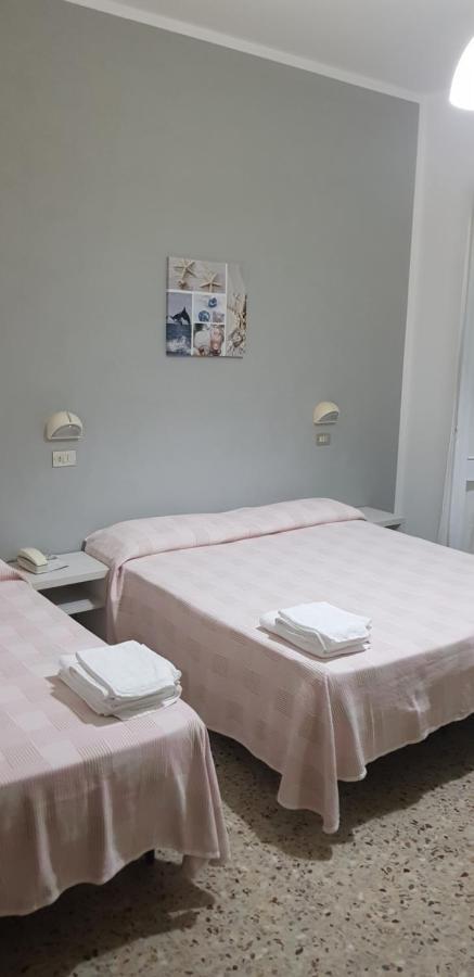 Hotel Villa Alberta B&B Cesenatico Exterior foto