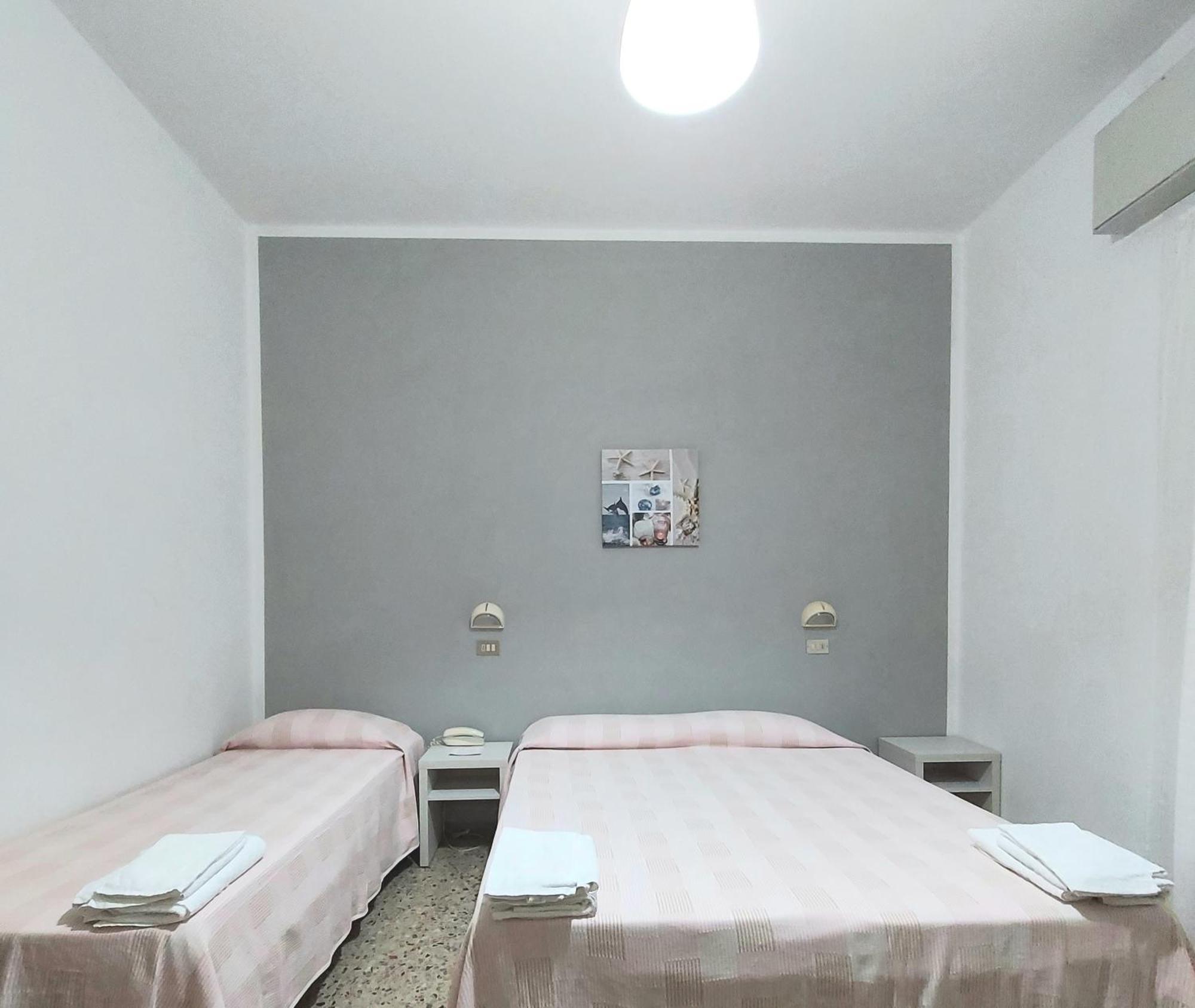 Hotel Villa Alberta B&B Cesenatico Cameră foto